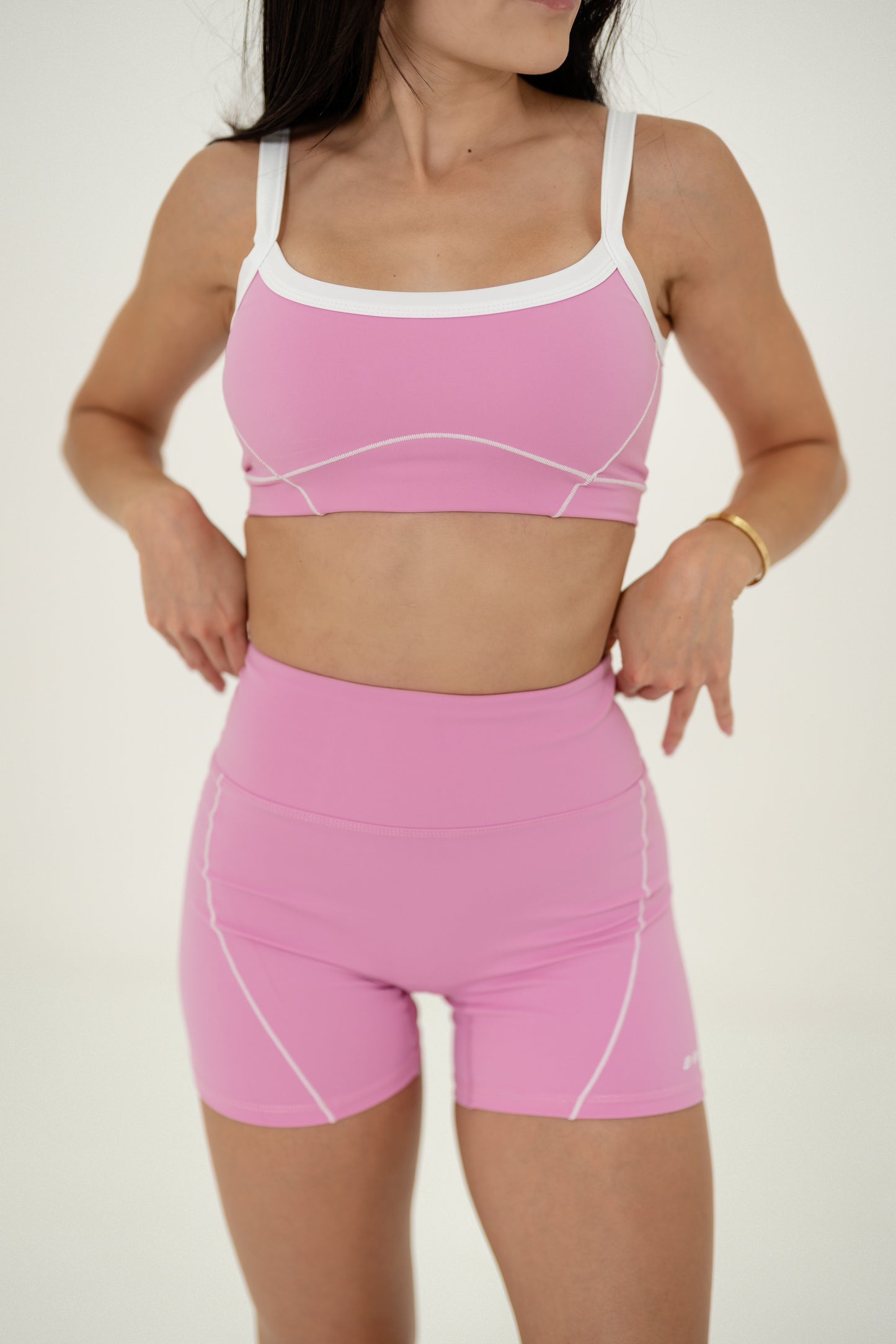CONJUNTO SHORTS Y TOP ROSA