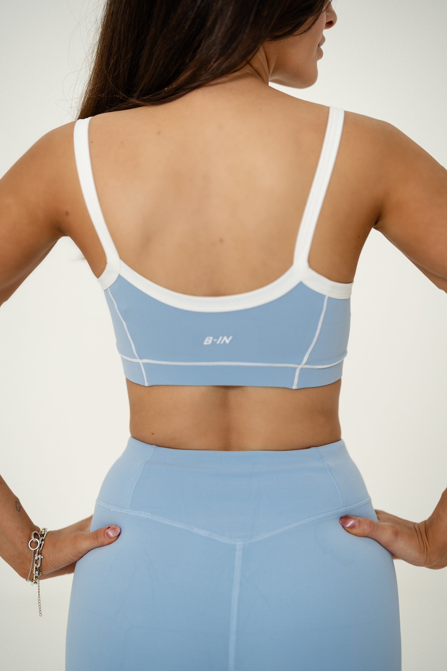 CONJUNTO SHORTS Y TOP AZUL CIELO