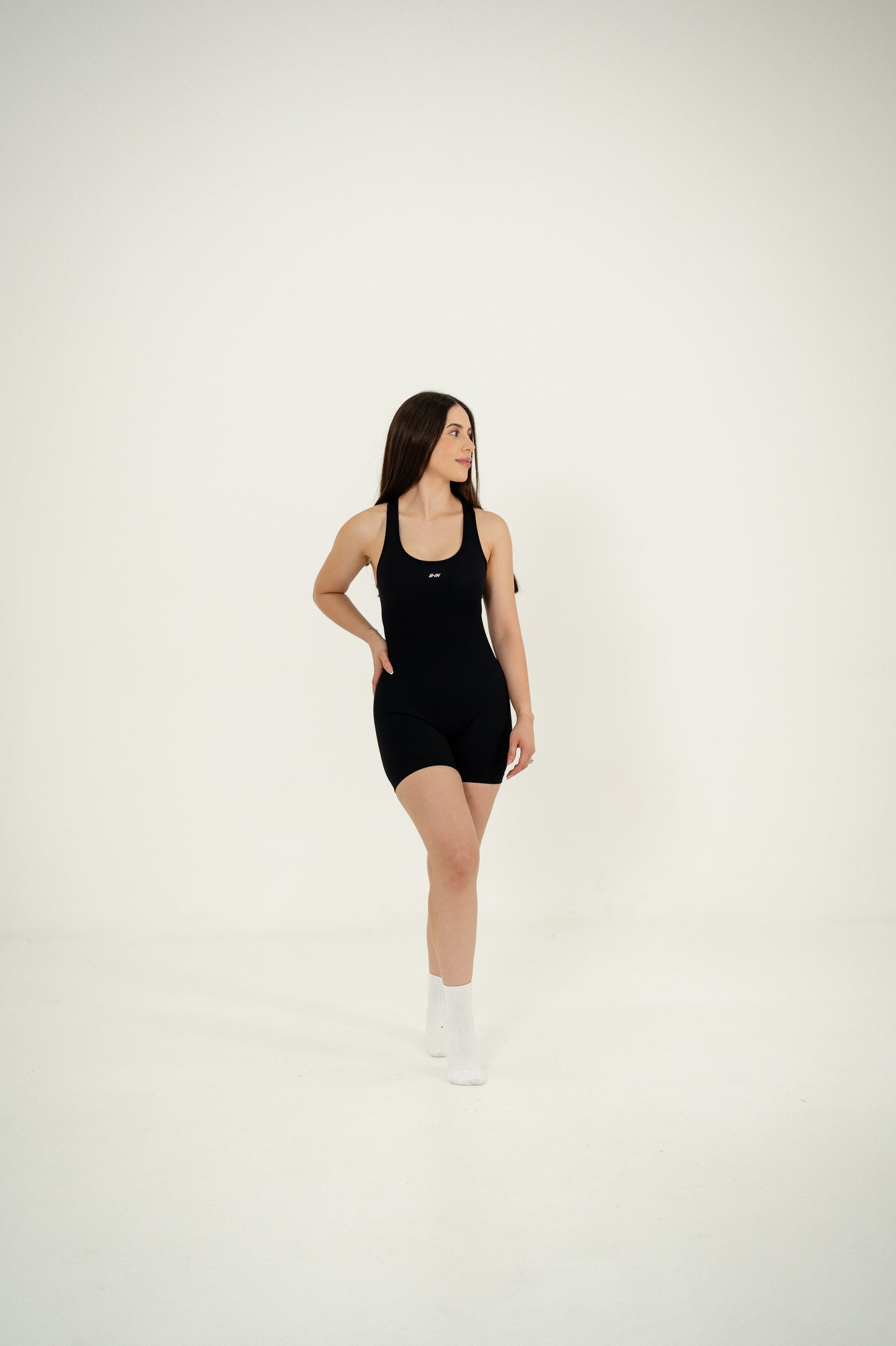 ENTERIZO / SHORTS NEGRO